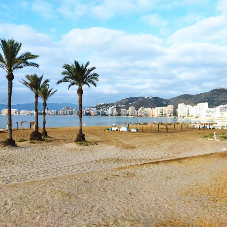 LA CULLERINA playa San Antonio con Internet Alta Velocidad Aire Acondicionado - Two-Bedroom Apartment - 26