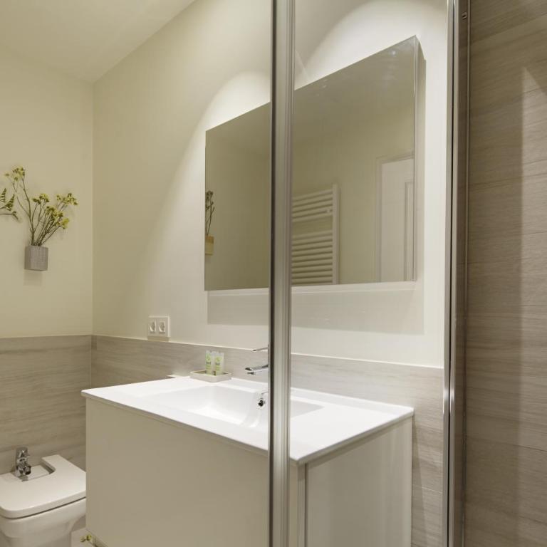 Duke by FeelFree Rentals - Apartamento de 3 dormitorios - 9