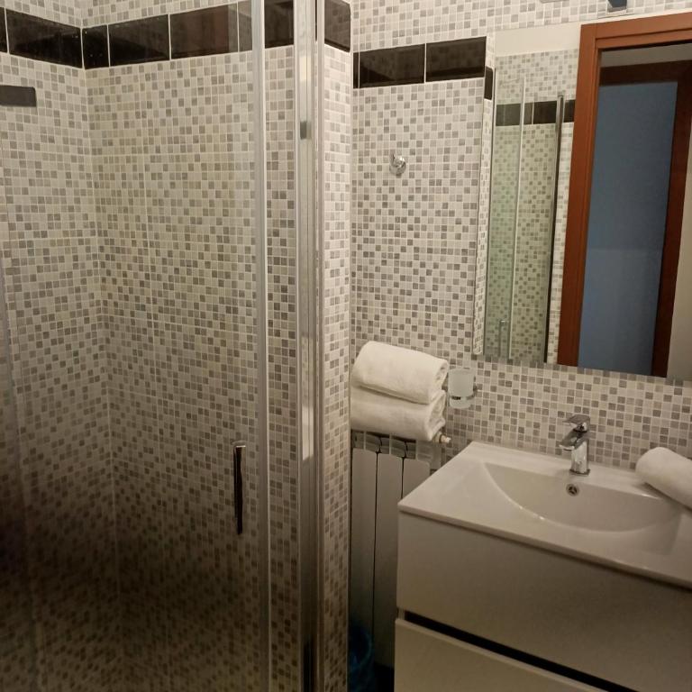 King Suite - Intera Suite vicino Aeroporto e Fiera di Roma - Suite Superior King - 12