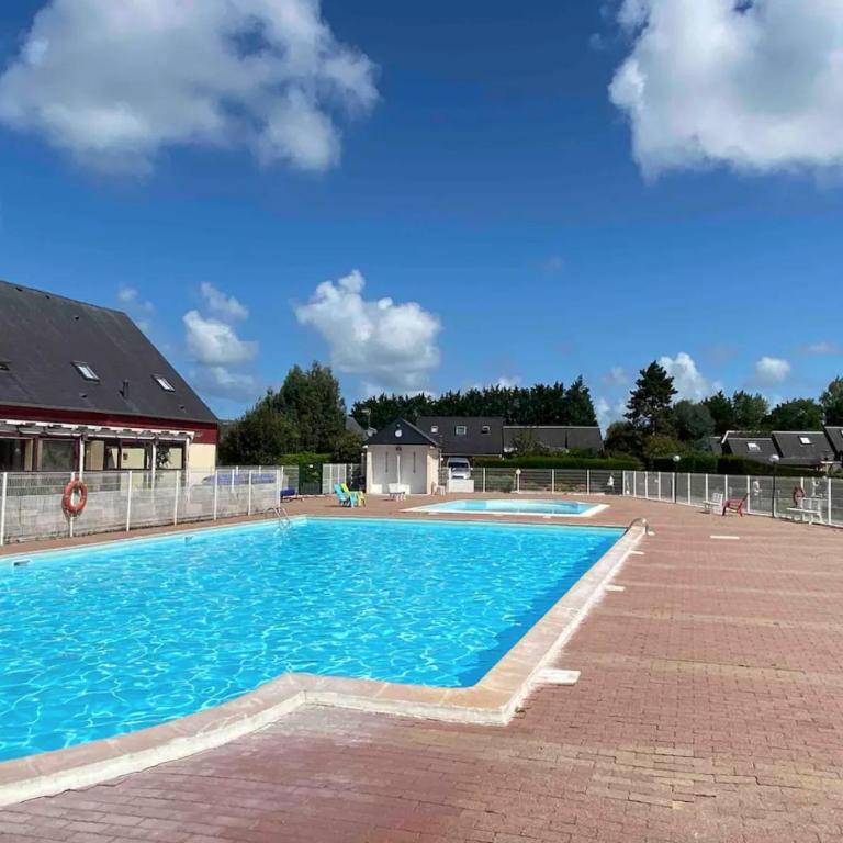 Chalet 6 pers avec piscine - Chalet 3 Chambres - 11