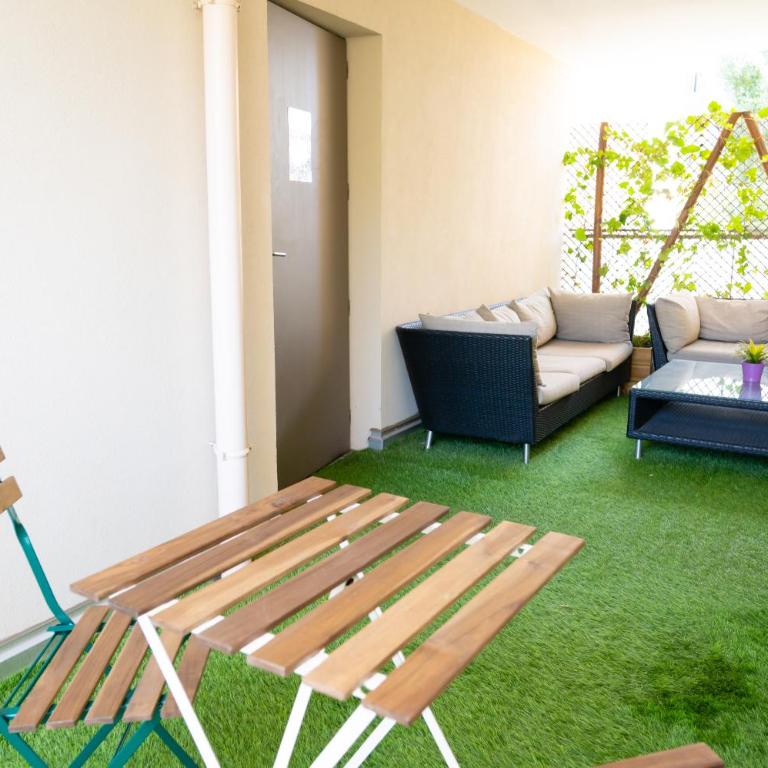 Chez Léon - Métro, Bus, Garage Double, 6 Personnes - Apartamento de 2 dormitorios - 12