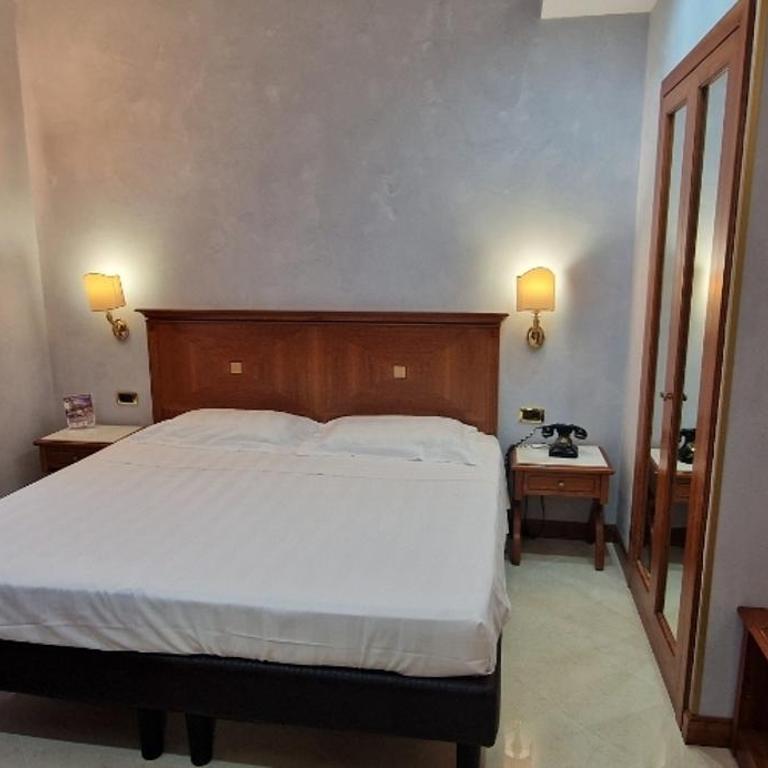 Consoli Romani Vatican Rooms - Zimmer mit Kingsize-Bett - 7