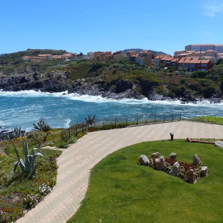 COLLIOURE Appart En Bord de MER PLAGE à 50m CLIM Garage location du samedi au samedi - Apartamento de 1 dormitorio - 1
