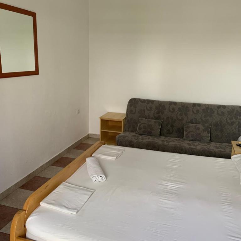 Anita Guest House - Apartment - Ground Floor - 4