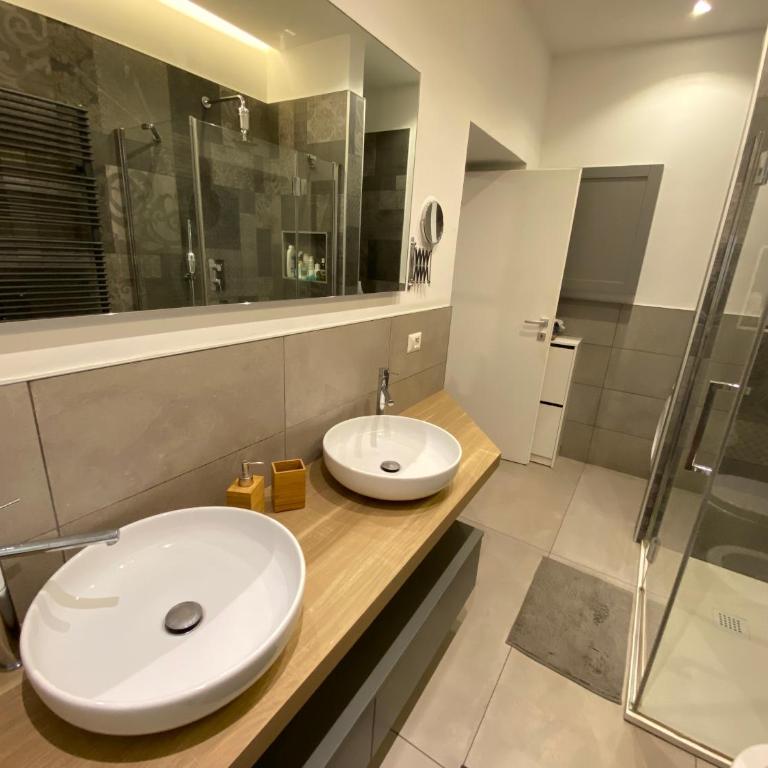 Leopardi Sweet Home - Appartamento con 1 Camera da Letto - 4