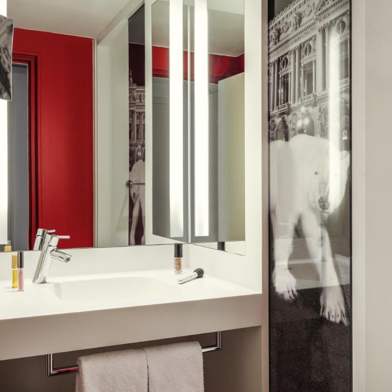 Mercure Paris Opera Louvre - Chambre Double Classique - 4