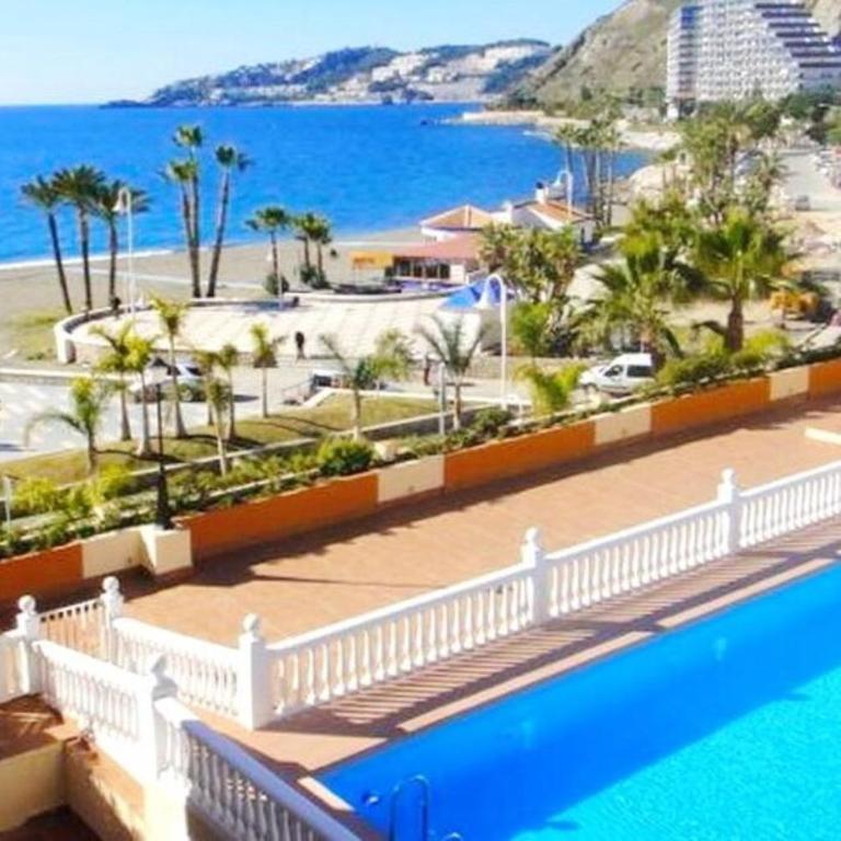 Acogedor apartamento con 3 piscinas en primera línea de playa - Apartamento de 2 dormitorios - 15