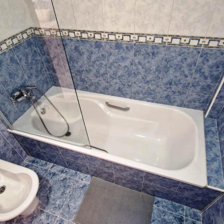 Centro y playa - Apartamento de 2 dormitorios - 28