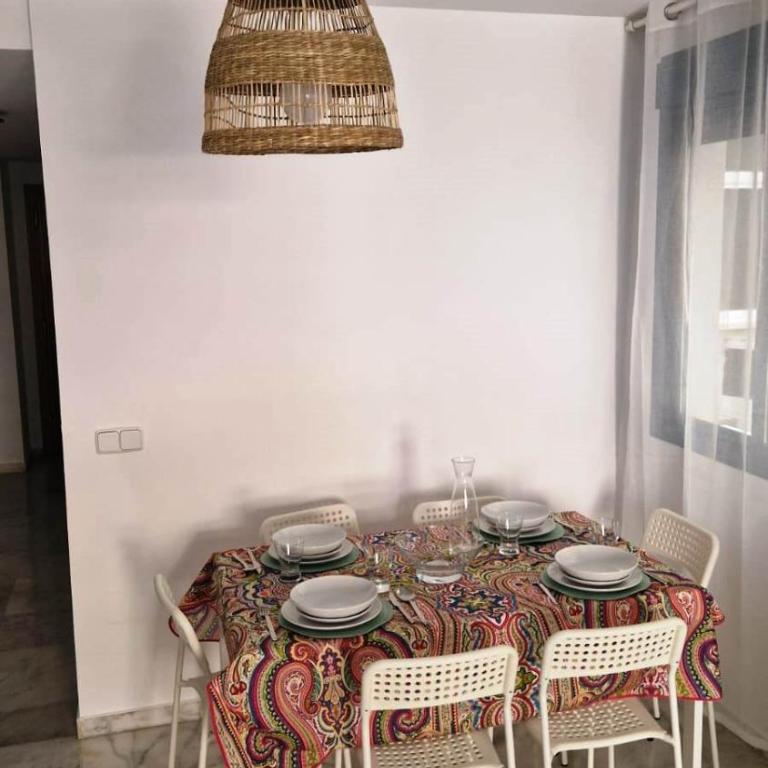 Centro y playa - Apartamento de 2 dormitorios - 55