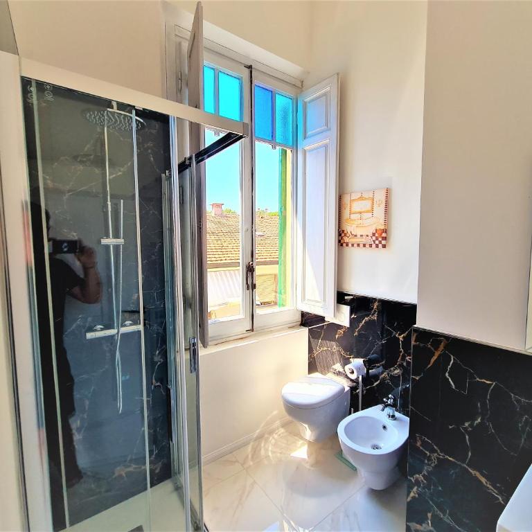 Allegra Viareggio Appartamento & Affittacamere Guest house - Suite con Balcone - 22