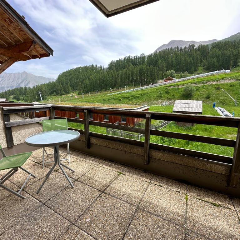 Studio Chic Rénové 1800 - Vue Pistes & Balcon - Appartamento con 1 Camera da Letto - 8