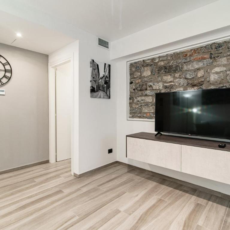 Olimpia by "The House Of Travelers" - One-Bedroom Apartment - 12