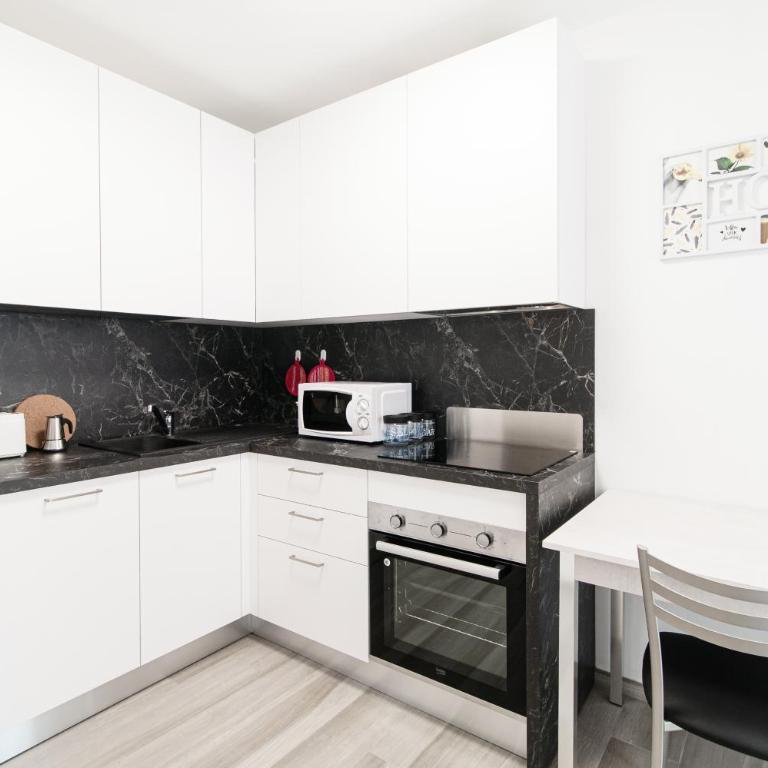 Olimpia by "The House Of Travelers" - One-Bedroom Apartment - 22