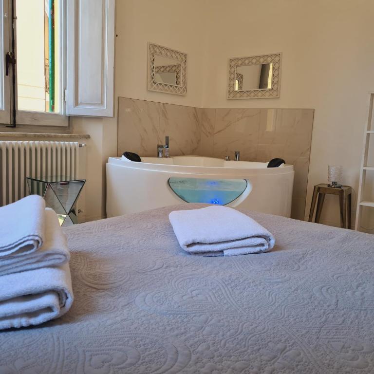 Allegra Viareggio Appartamento & Affittacamere Guest house - Suite con Vasca Idromassaggio - 7