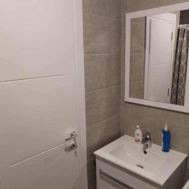 HUGO APARTMAN Green Hill Kompleks- u blizini Akva Parka - Apartman sa 1 Spavaćom Sobom - 26