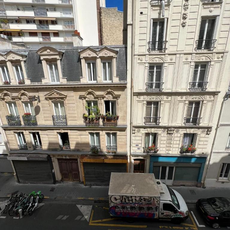 Studio moderne au cœur de Paris Batignolles - Appartement 1 Chambre - 17