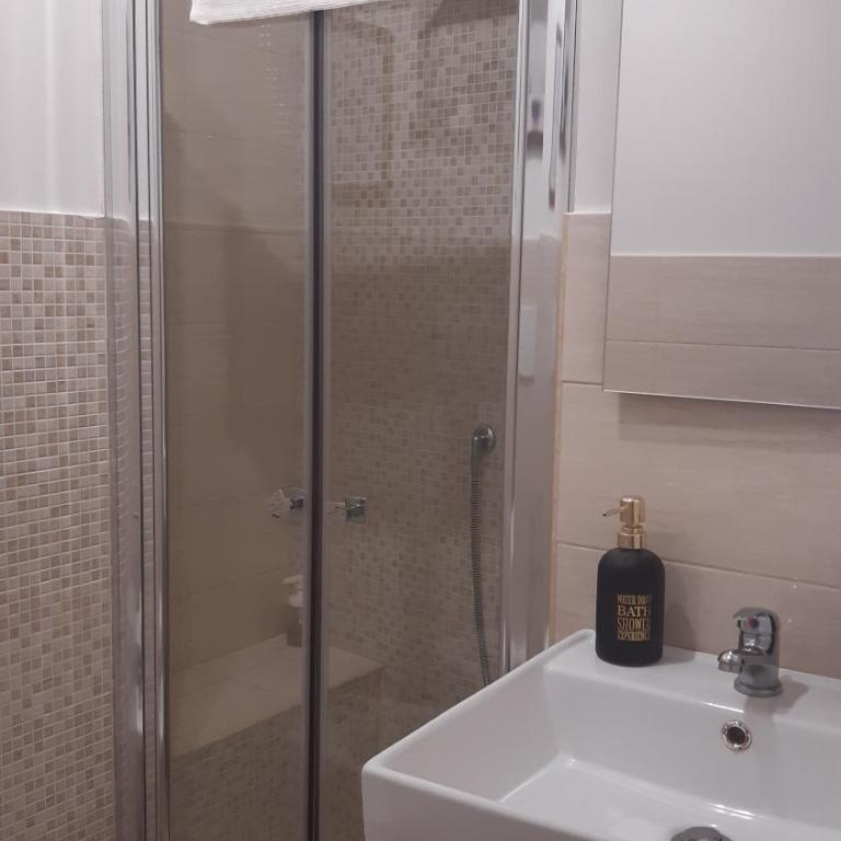 Casa Serravalle - One-Bedroom Apartment - 18