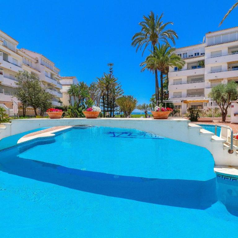 Luxury with pool view - Playa Real beachfront - Apartamento con vistas a la piscina - 1