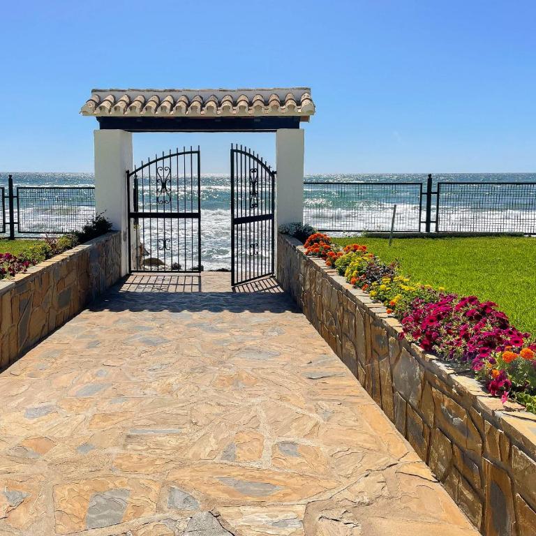 Luxury with pool view - Playa Real beachfront - Apartamento con vistas a la piscina - 5