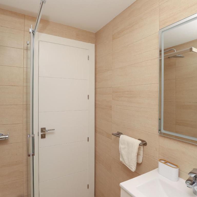 Luxury with pool view - Playa Real beachfront - Apartamento con vistas a la piscina - 31