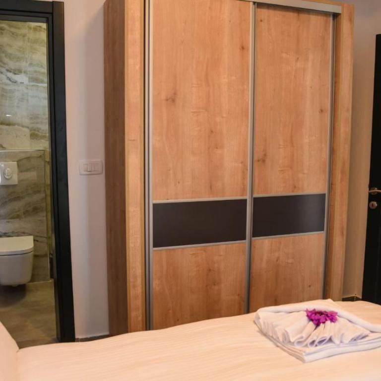 Apartments Montenegro Hills Ulcinj - Deluks Apartman - 17