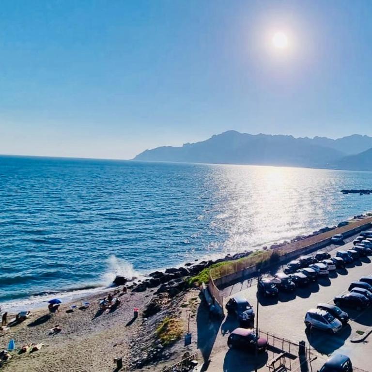 BluMare ArtHouse - Monolocale con Vista Mare - 6