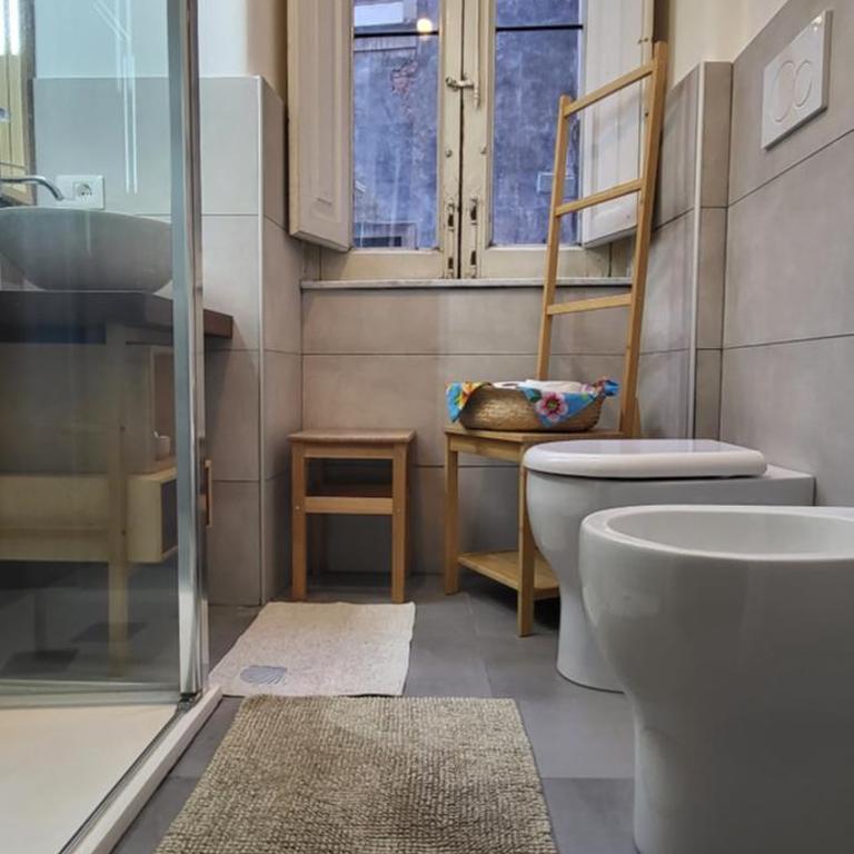 Casa Maravì - Triple Room with City View - 13