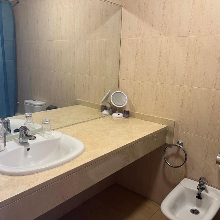 Caleta Holiday Rental - Casa Mombassa - Large House - 13