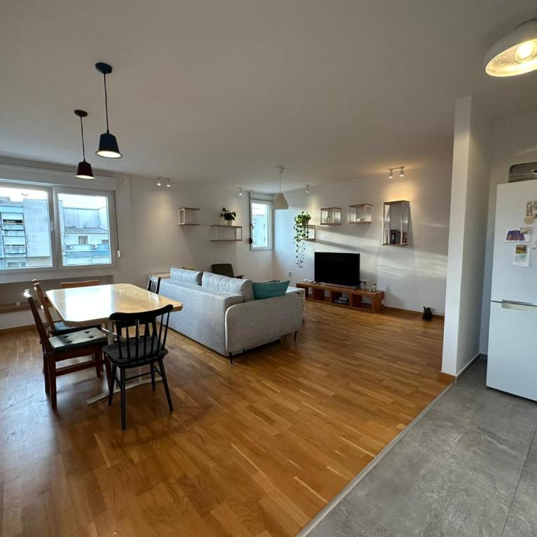 City Oasis - two bedroom apartment in Blok 5 - Two-Bedroom Apartment - 20