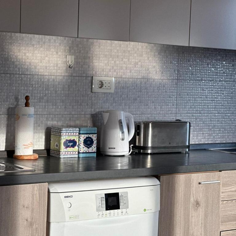 City Oasis - two bedroom apartment in Blok 5 - Two-Bedroom Apartment - 7