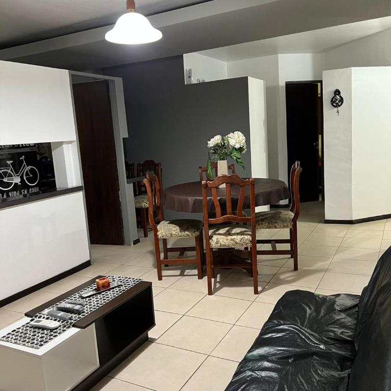 Diferente, moderno, a metros de plaza principal - Apartamento de 2 dormitorios - 5