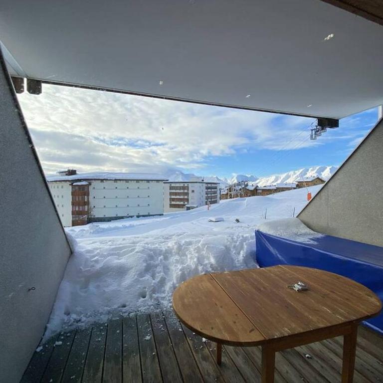 Alpe d'Huez Houses - Chez Julie - Chalet des Roches - Duplex, SUR les pistes de 3 chambres ! - Apartment mit 3 Schlafzimmern - 14