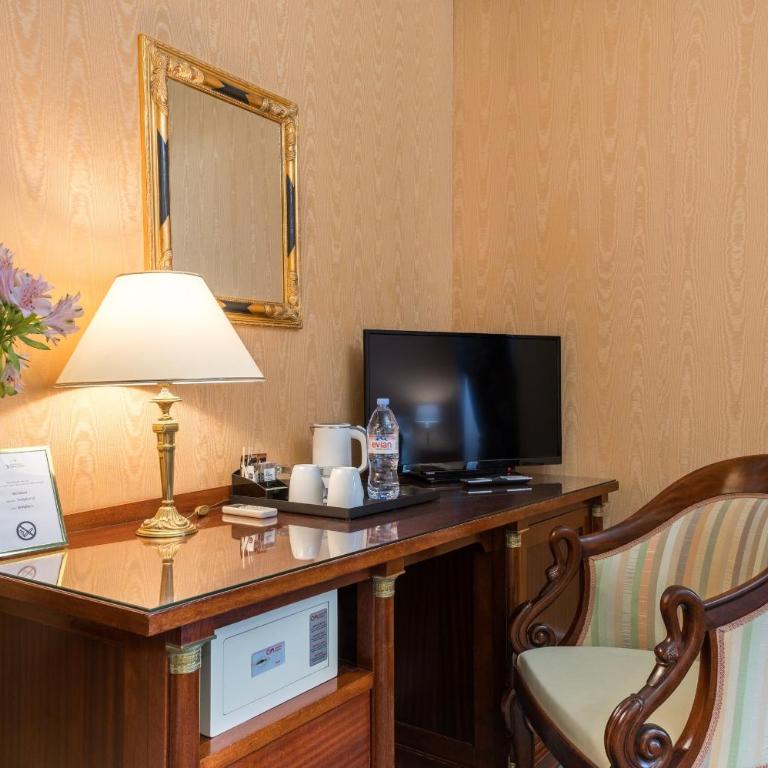 Grand Hôtel Des Templiers - Chambre Double Standard - 16