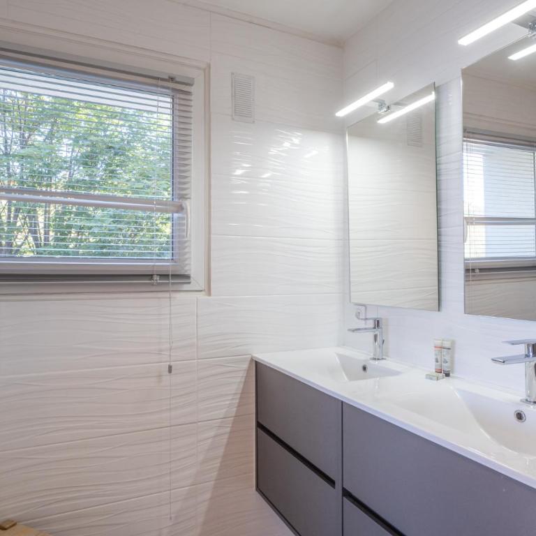 Alpe d'Huez Houses - Chez Val - Magnifique 62m2 pour 6 avec vue montagne splendide - Les Chances - Appartamento con 2 Camere da Letto - 25