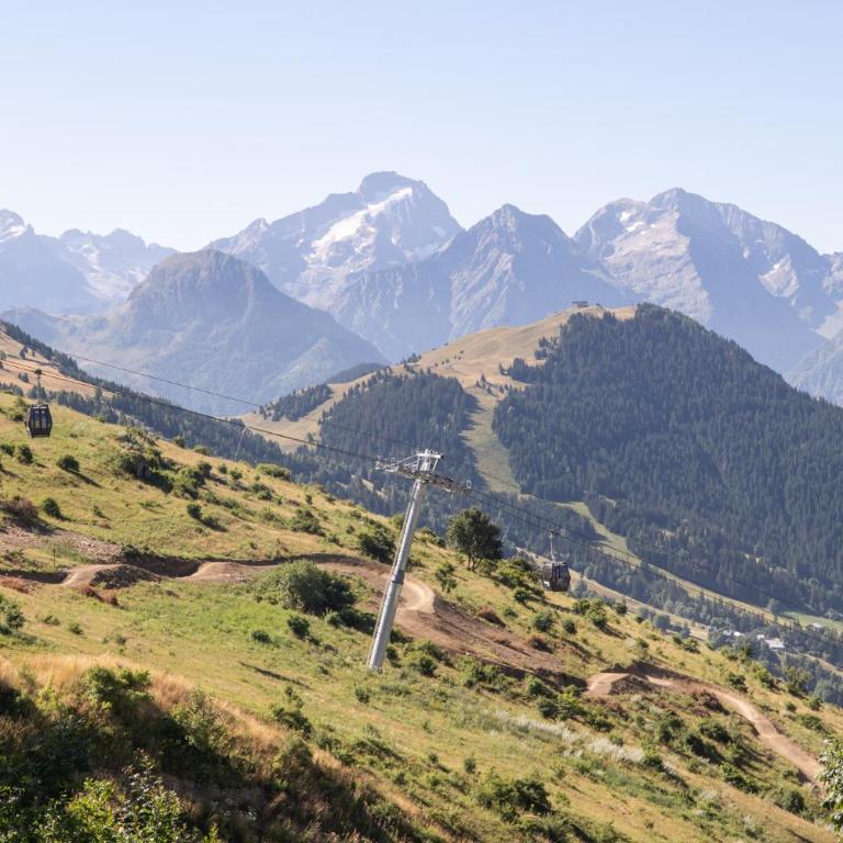 Alpe d'Huez Houses - Chez Val - Magnifique 62m2 pour 6 avec vue montagne splendide - Les Chances - Appartamento con 2 Camere da Letto - 26