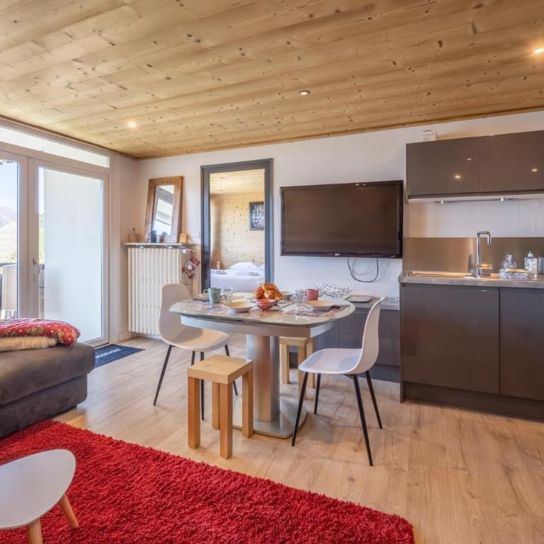 Alpe d'Huez Houses - Chez Val - Magnifique 62m2 pour 6 avec vue montagne splendide - Les Chances - Appartamento con 2 Camere da Letto - 10