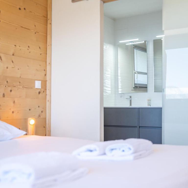 Alpe d'Huez Houses - Chez Val - Magnifique 62m2 pour 6 avec vue montagne splendide - Les Chances - Appartamento con 2 Camere da Letto - 3