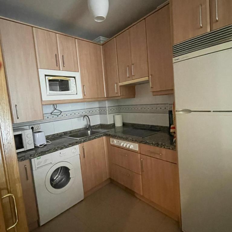 Confort en casco antiguo, luminoso, wifi - Apartamento de 2 dormitorios - 3