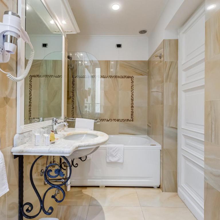 Hotel Cellini - Junior Suite (2 Adulti) - 9