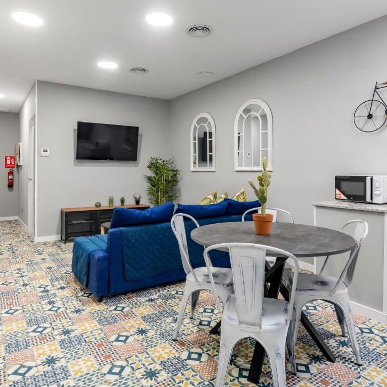 Cerca Santiago Bernabéu - Apartamento TORRE PICASSO - Apartamento de 2 dormitorios - 1