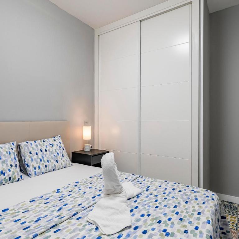Cerca Santiago Bernabéu - Apartamento TORRE PICASSO - Apartamento de 2 dormitorios - 3