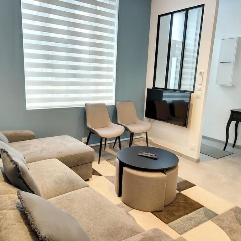 Maison proche centre ville clim jardin wifi 8 personnes - Maison 4 Chambres - 18
