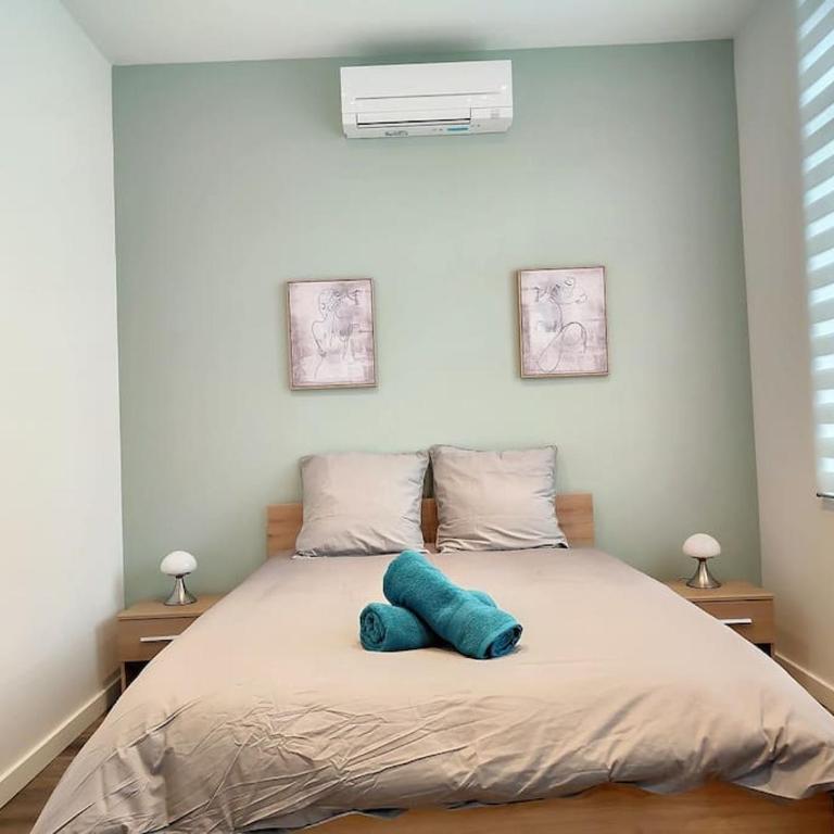 Maison proche centre ville clim jardin wifi 8 personnes - Maison 4 Chambres - 7