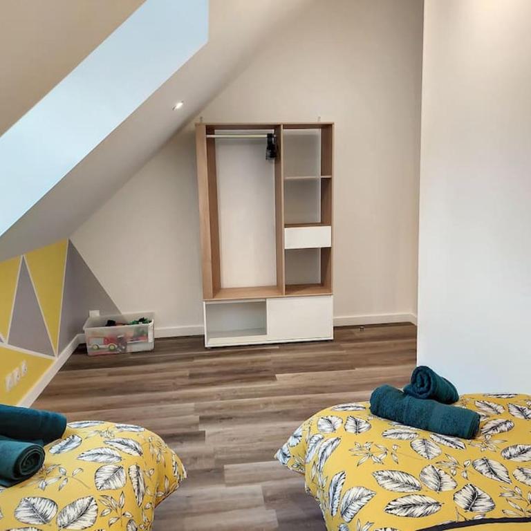 Maison proche centre ville clim jardin wifi 8 personnes - Maison 4 Chambres - 10