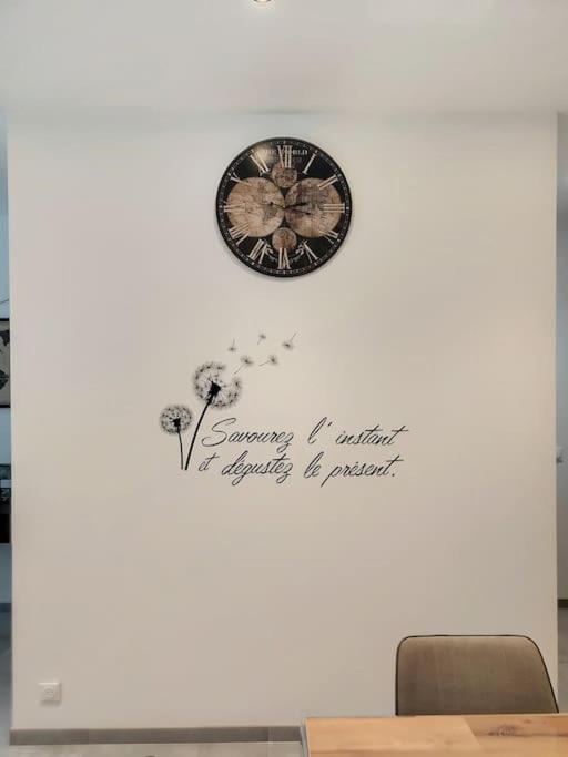 Maison proche centre ville clim jardin wifi 8 personnes - Maison 4 Chambres - 26
