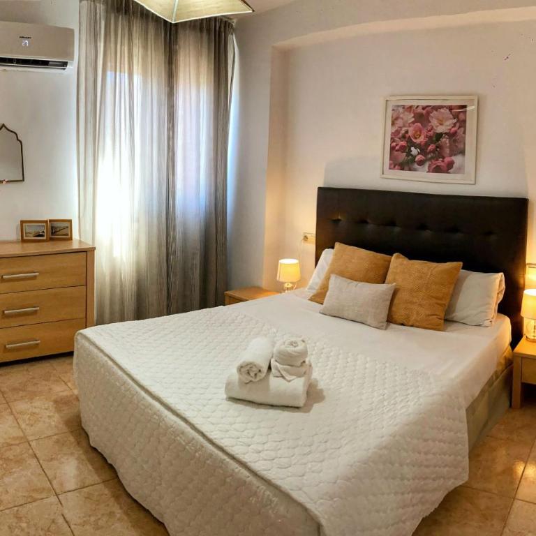 Travel Habitat Jardines de Viveros - Apartment - 8
