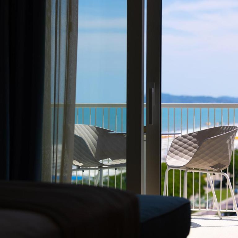 Hotel Abner's - Camera Matrimoniale/Doppia con Letti Singoli con Balcone - 9