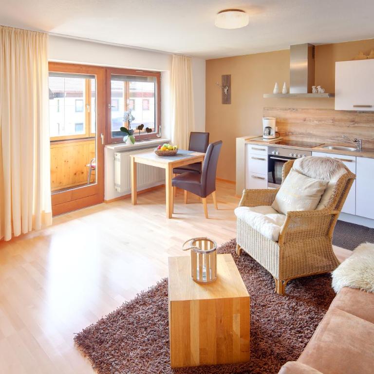 Haus Schmölz Ferienwohnung Allgäu - Apartment mit 1 Schlafzimmer - 4