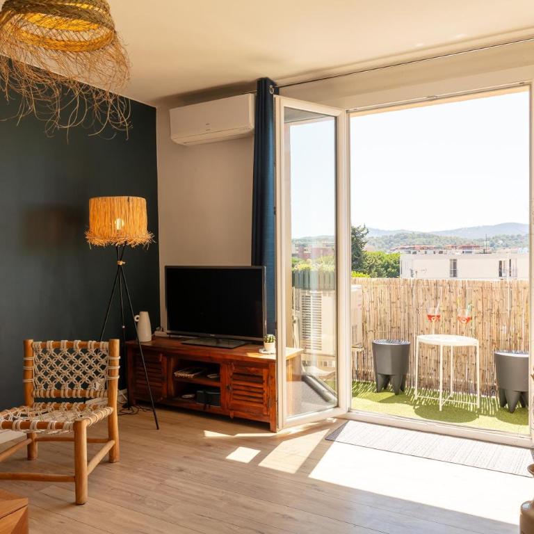 Le Blue Sea - T3 70m2 - parking - plage à 650m - Appartement 2 Chambres - 10