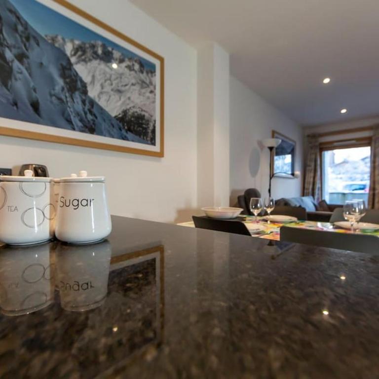 Grand Paradis B01 - Modern with great location - Appartement 2 Chambres - 7